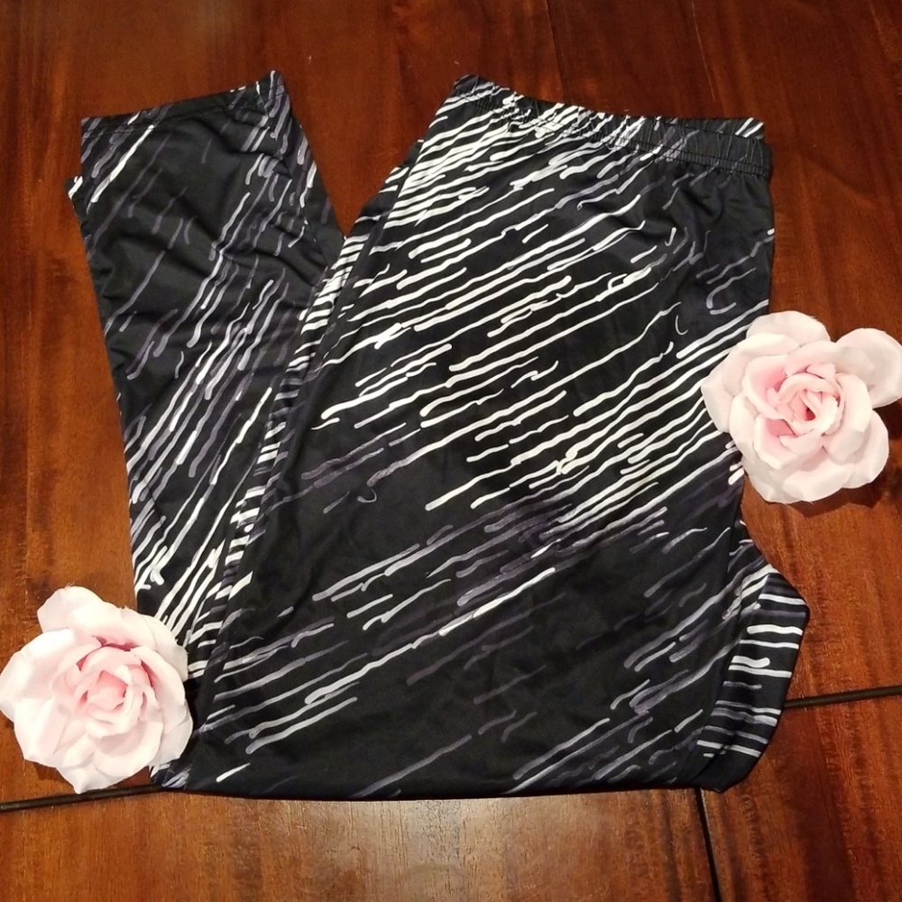 Lily by Firmiana leggings